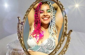 Mujeres comenzaron a seguirla y