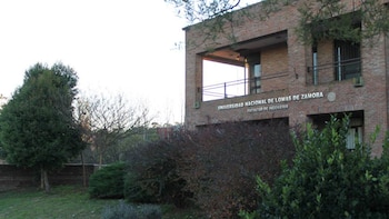 Cinco profesores renunciaron a sus