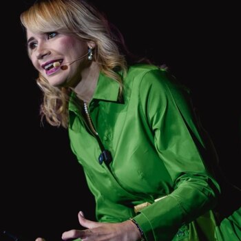 La escritora habla sobre la