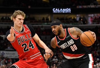 Lauri Markkanen busca detener a