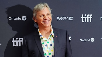 De camarero y vendedor de