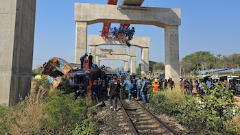 Mueren al menos 22 personas