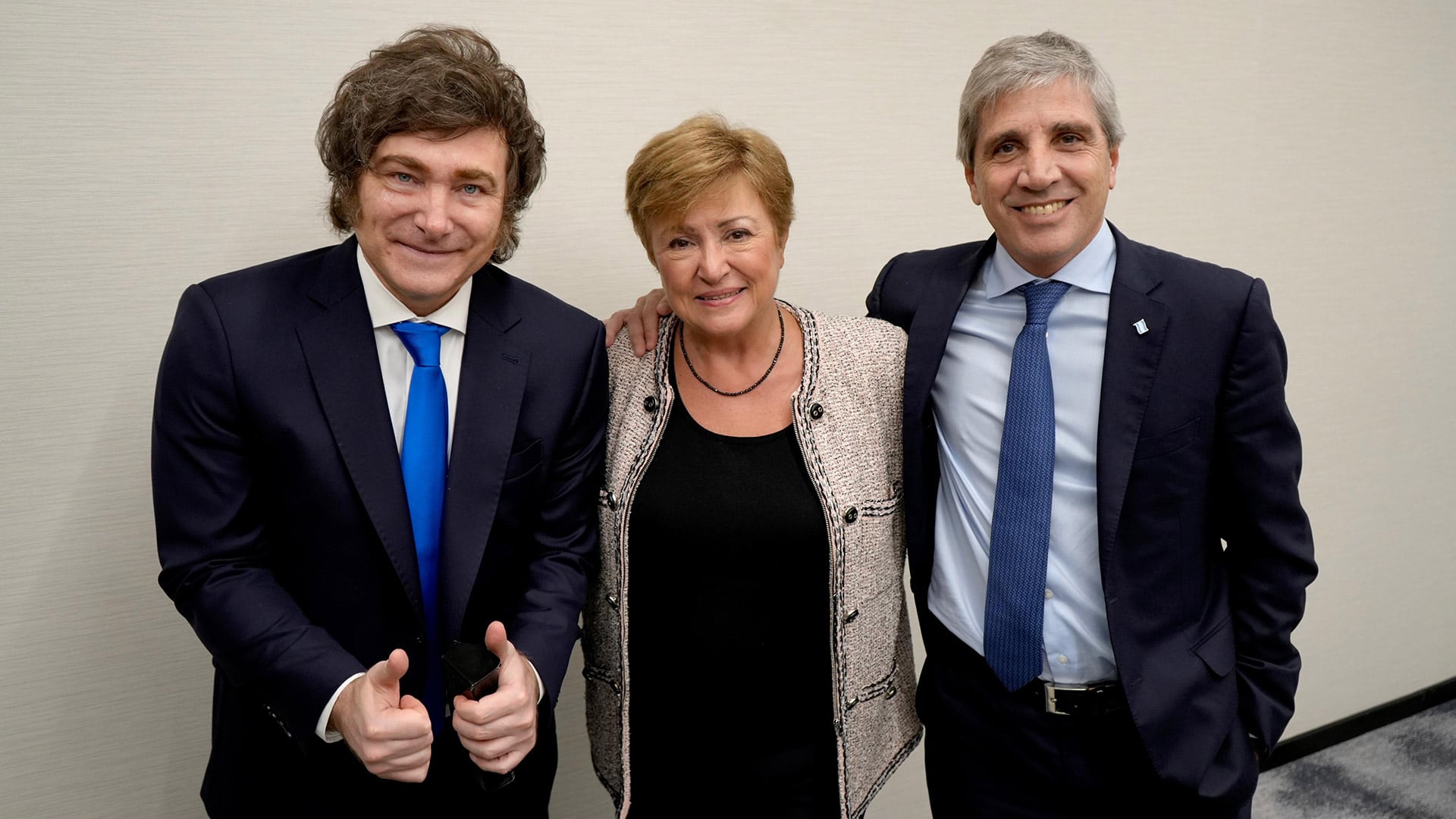 La directora gerente del FMI, Kristalina Georgieva, participa en gestiones conjuntas con Washington y otros organismos para definir alternativas de auxilio a Argentina