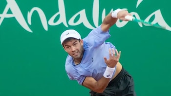 Facundo Díaz Acosta logró un importante triunfo ante Thiago Tirante en Almaty y se espera el duelo entre Navone y Cerúndolo en Bruselas