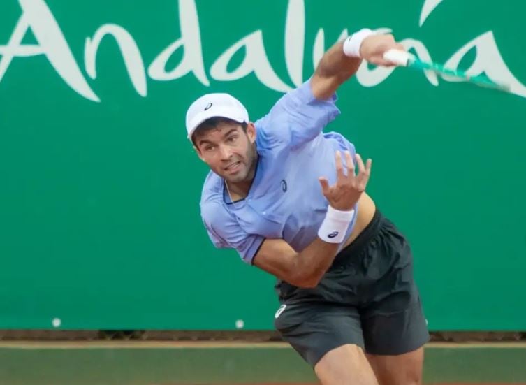 Facundo Díaz Acosta dominó la final de principio a fin (Crédito: Instagram / @copasevillachallenger)