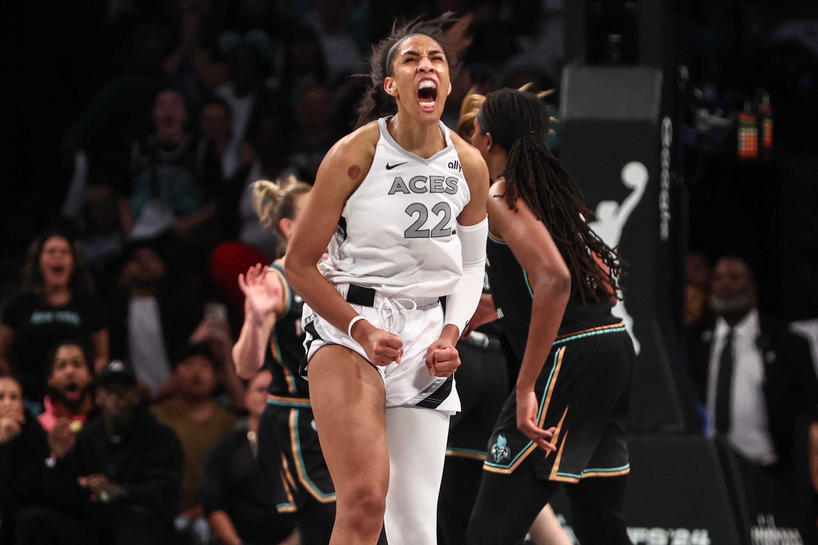 El contrato de USD 5 millones en tres años convierte a A’ja Wilson en la atleta mejor pagada de la historia de la WNBA, reflejando una nueva era de inversión privada (Wendell Cruz-Imagn Images/USA TODAY Sports via Reuters)