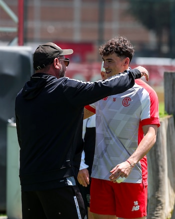 Bajo la dirección de Antonio “Turco” Mohamed, Toluca aparece como el club donde Viñas buscará ganar títulos y consolidar su carrera. (X/ @TolucaFC)