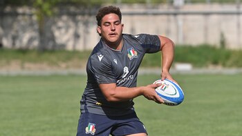 Dura suspensión a un rugbier