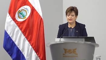 Eugenia Zamora, magistrada presidenta del TSE, encabezó el acto protocolario. Cortesía: Captura transmisión TSE