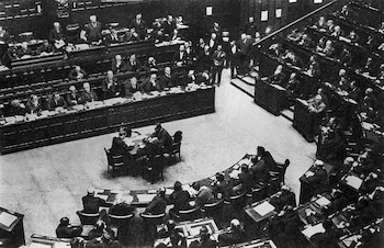 Mussolini durante el discurso del