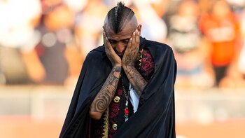 arturo vidal presentacion colo colo portada