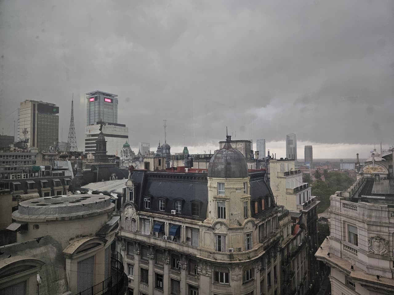 Temporal en la Ciudad de Buenos Aires y alrededores (Fotografía: RSFotos)