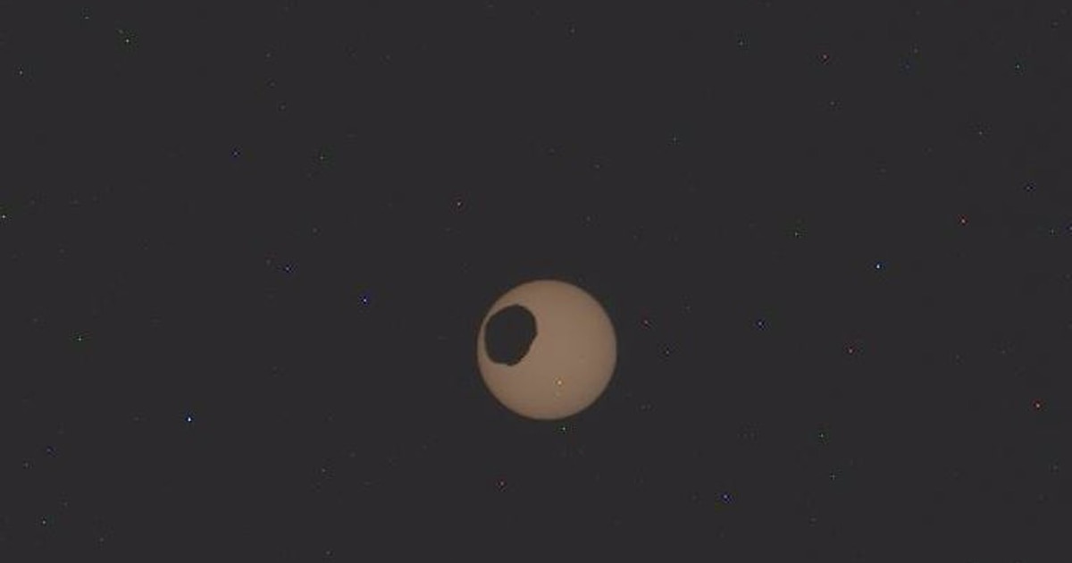 El misterio de Fobos: la clave sobre el origen de la luna de Marte reside en un cráter