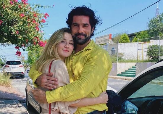 Arturo Carmona apoya completamente a Melenie Carmona sobre su postura con Alicia Villarreal. (Foto: @meleniecarmona/ Instagram)