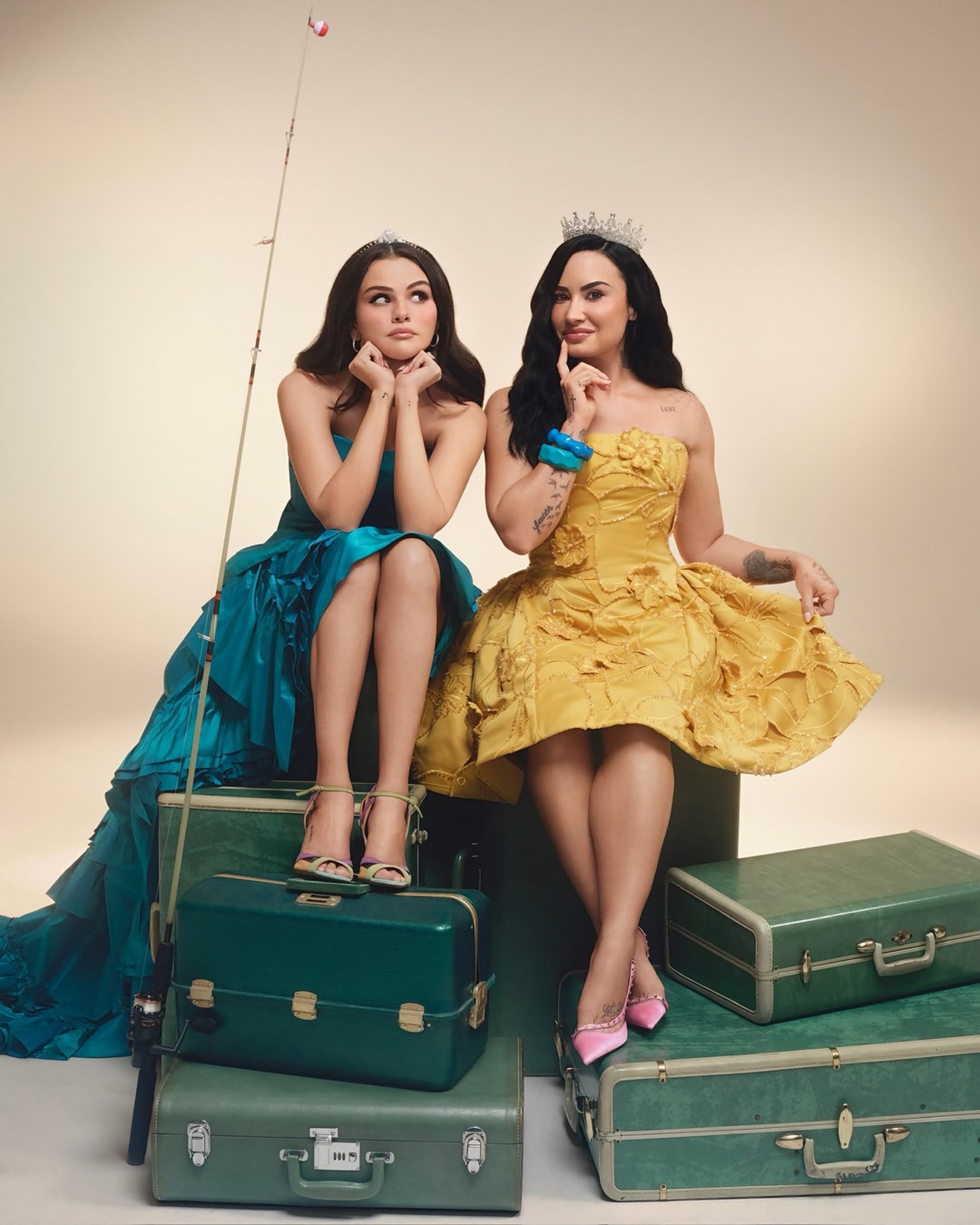 Selena Gomez y Demi Lovato recrearon la estética de Programa de protección para princesas, la película que protagonizaron en 2009