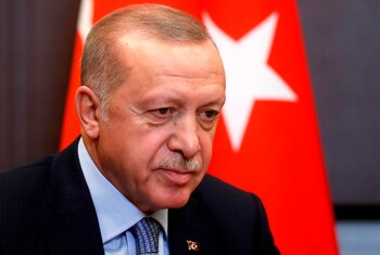 Turquía abandonó este sábado la