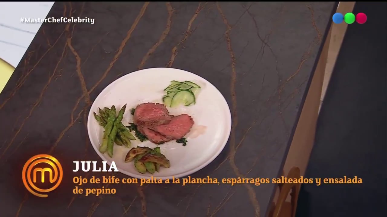 El plato de Julia Calvo que consiguió una durísima crítica negativa de los jurados (MasterChef Celebrity, Telefe)