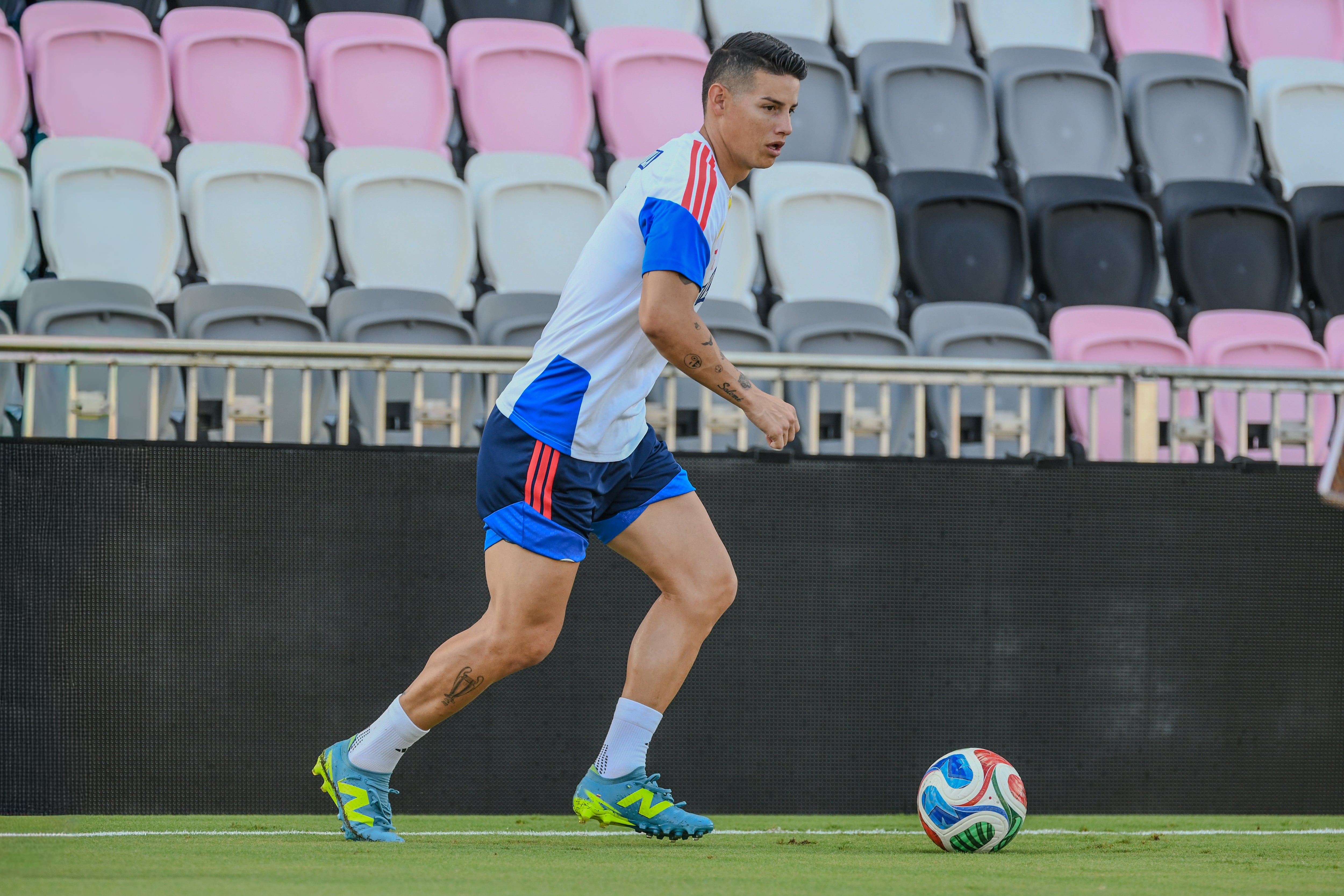 James Rodríguez sumaría su decimocuarto equipo como profesional - crédito Federación Colombiana de Fútbol