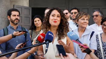 Enma López gana el primer pulso a Reyes Maroto y el aparato del PSOE para ser alcaldesa de Madrid: la concejal logra los avales y fuerza las primarias
