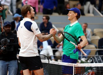 Jannik Sinner y Alexandre Bublik