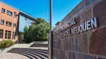 El Consejo Provincial de Educación intervino en el expediente que derivó en la cesantía de una auxiliar de servicios de Junín de los Andes