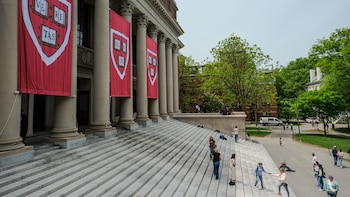 La Justicia de EEUU desestima la demanda de Trump contra Harvard por presunto antisemitismo