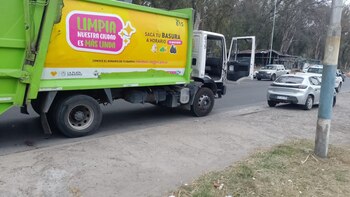 El camión recolector de residuos