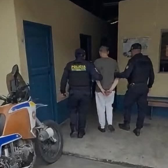 La Policía Nacional Civil capturó en Petén a Zhi L. como presunto cabecilla de la red de captación de fondos. (MP de Guatemal)