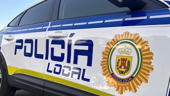 Un tiroteo entre un atracador de un banco y la policía deja heridos al ladrón y a un agente en Cádiz