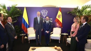 Felipe VI y De la Espriella escenifican la relación de "fraternidad" entre España y Colombia