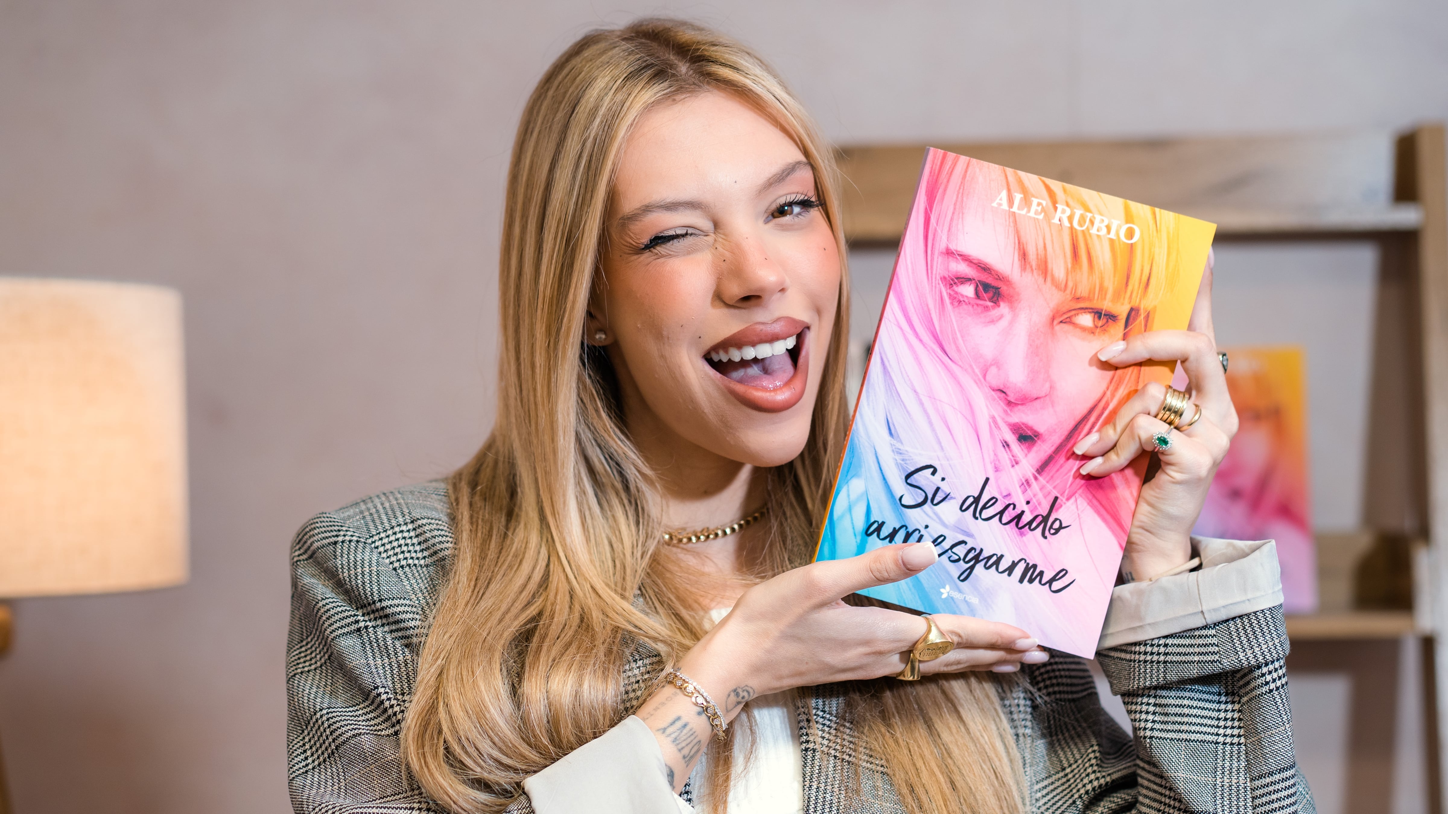 Los expertos dictan sentencia a la primera novela de Alejandra Rubio: “Con  margen para seguir evolucionando y sorprendernos todavía más” - Infobae