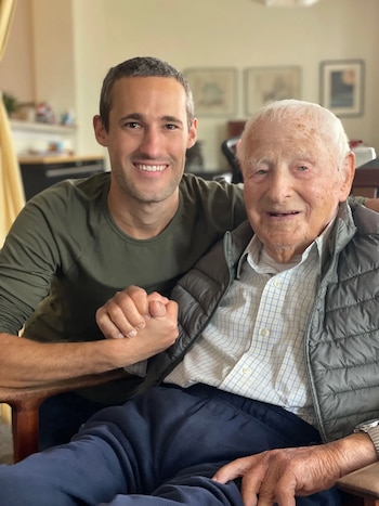 Markoff, con educación hasta octavo