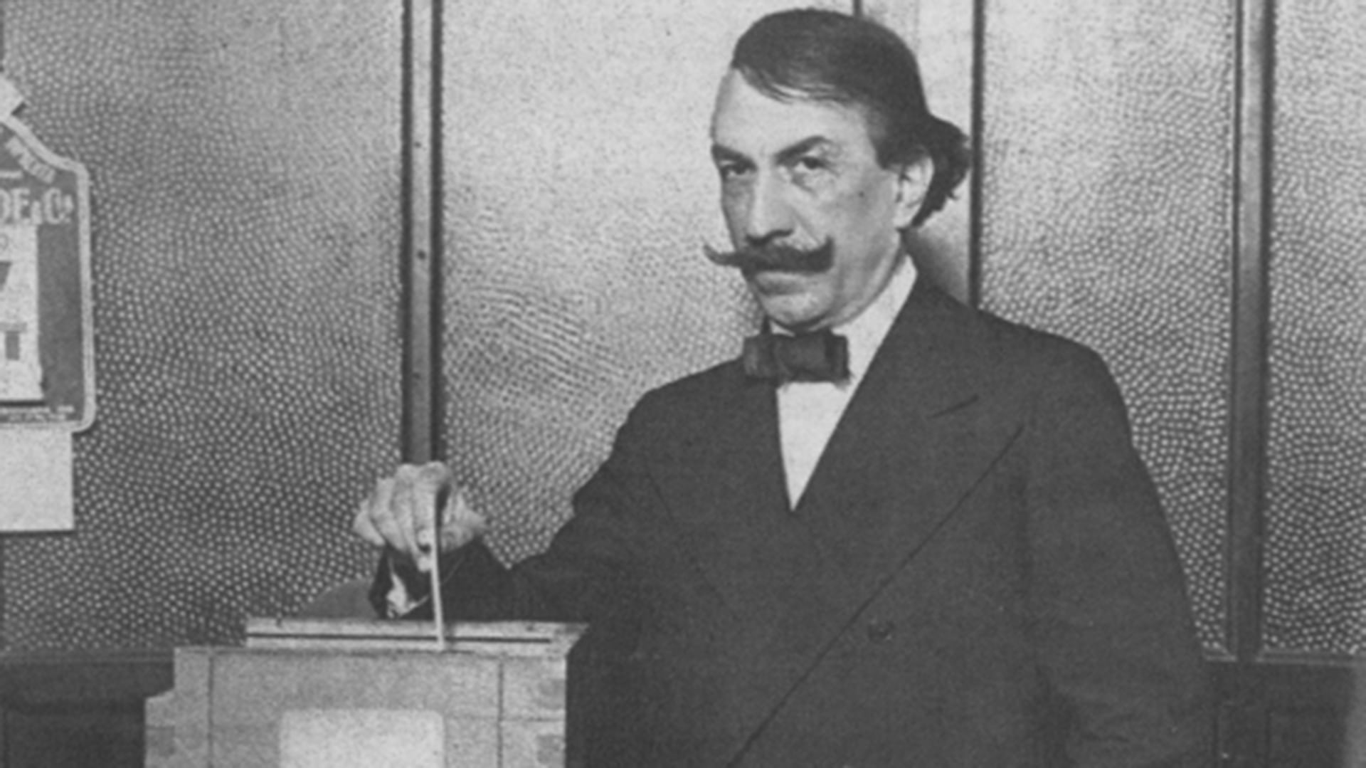 El socialista Alfredo Palacios fue el autor de muchas leyes que beneficiaron a los trabajadores