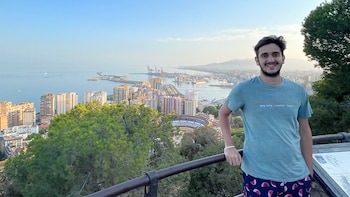 Manuel Topelberg tiene 21 años