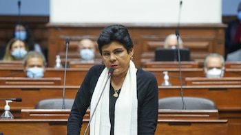 Vocero del Arzobispado de Lima confronta a Norma Yarrow: “Calificar de rojo y zurdo al cardenal Castillo es desatinado”