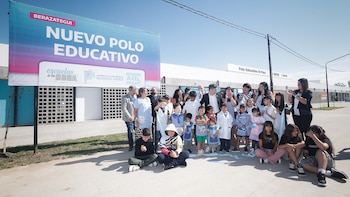 Axel Kicillof inauguró una escuela