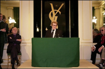 Yves Saint Laurent - 90 años