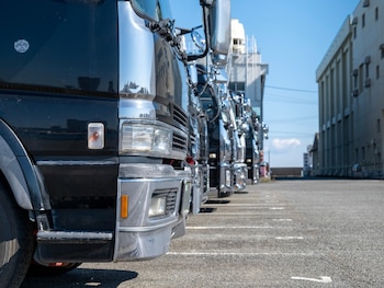 En Estados Unidos, el diésel subió un 41% desde el inicio del conflicto, mientras que en la Unión Europea el incremento ronda el 30% (Foto: Shutterstock)