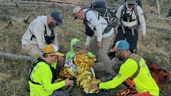 Sobrevivió solo más de 24 horas en el Gran Cañón: rescataron con vida a un hombre de 83 años tras una búsqueda contrarreloj