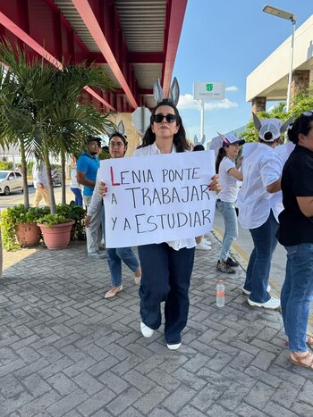 Protesta contra Lenia Batres