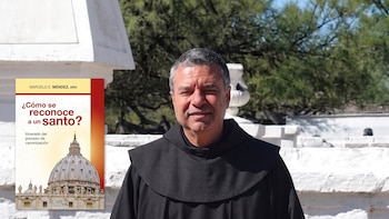 Secretos vaticanos: un libro cuenta el largo camino burocrático hacia la santidad, con prólogo del papa Francisco