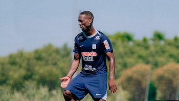 El jugador que Alianza Lima quiere para ponerlo a competir con Luis Advíncula: ya le hizo una propuesta pensando en Liga 1 2027