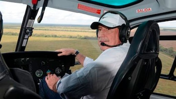 Brito recorriendo sus campos salteños