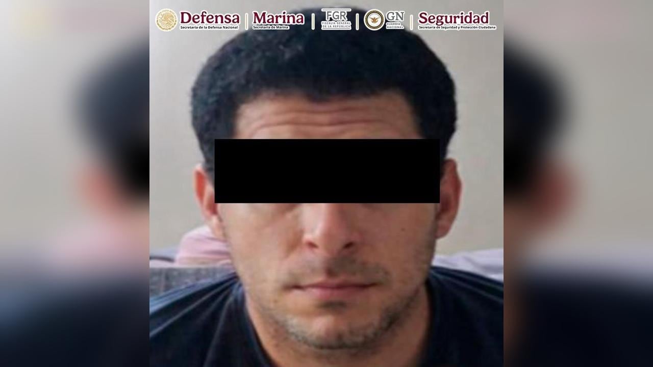 En el operativo se detuvo a Yair “N”, líder de una célula delictiva dedicada a la venta y tráfico de fentanilo y metanfetamina. (X @OHarfuch)