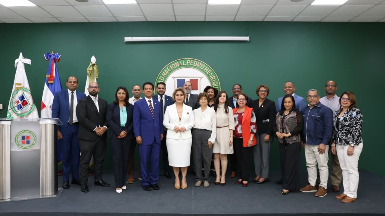 María Elena Vásquez Taveras afirmó en Santo Domingo que el anteproyecto de Ley Orgánica Antimonopolio y de Competencia Económica moderniza la Ley 42-08 en la República Dominicana. (Cortesía: Gobierno de República Dominicana)