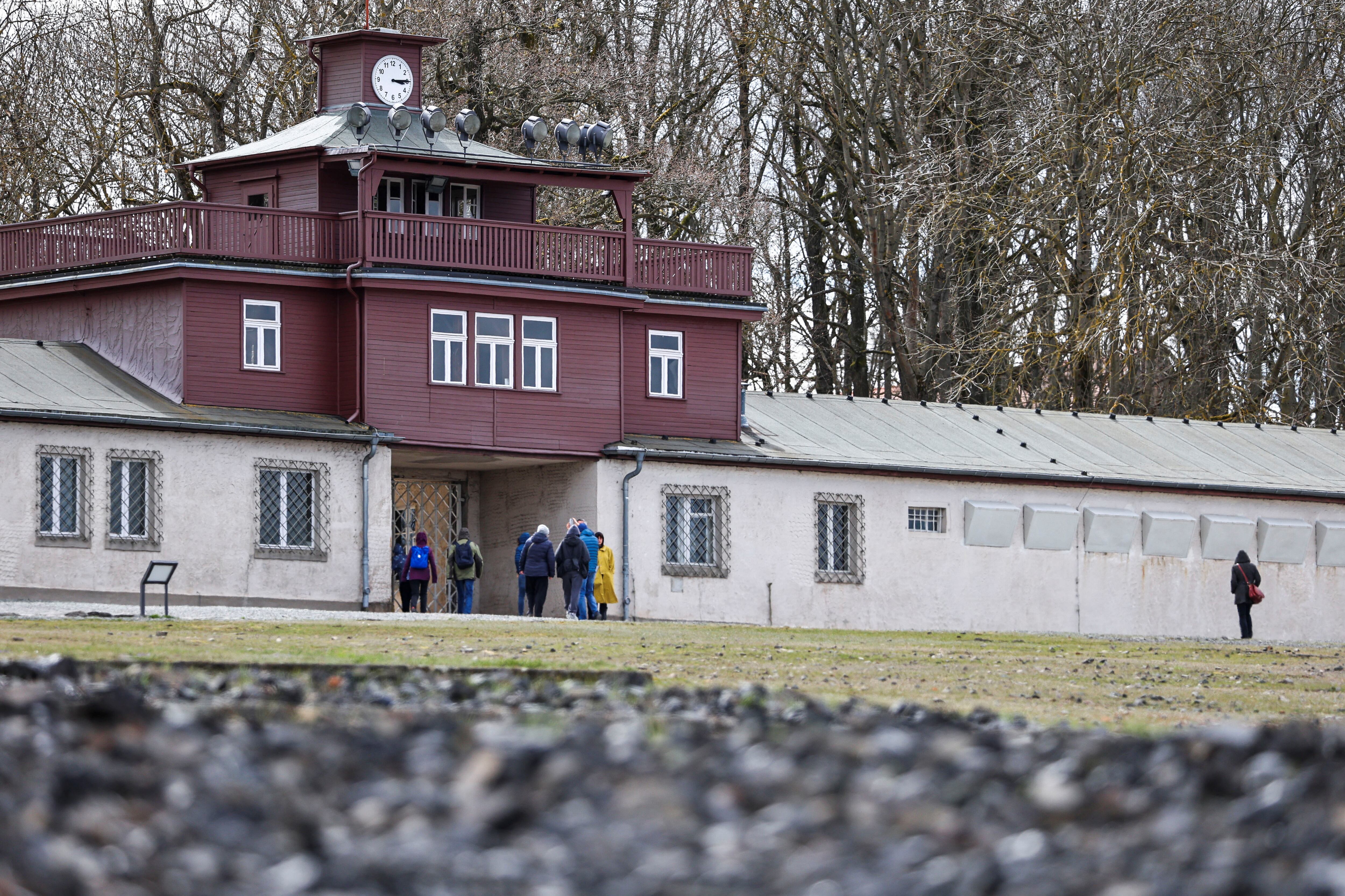 Visita al campo de concentración nazi de Buchenwald. REUTERS/Karina Hessland