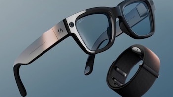 La nueva función de las gafas Meta Ray-Ban Display: escribe en WhatsApp sin usar el celular, solo con gestos manuales