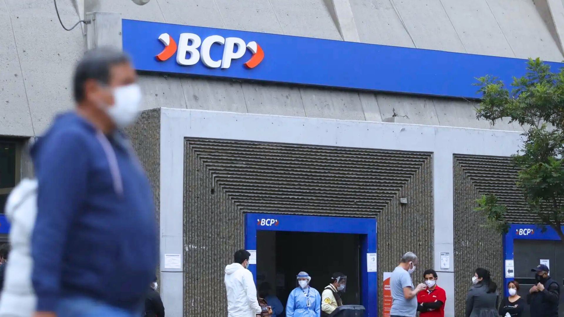 Atención y horario de bancos hoy y por los tres feriados de julio y Fiestas Patrias