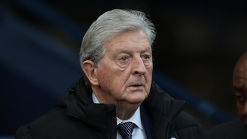 Roy Hodgson vuelve a los banquillos a los 78 años y se hace cargo del Bristol City