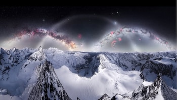 Fotógrafa capta un inusual triple arco de la Vía Láctea en los Alpes. (Foto: IG/@angelfux)